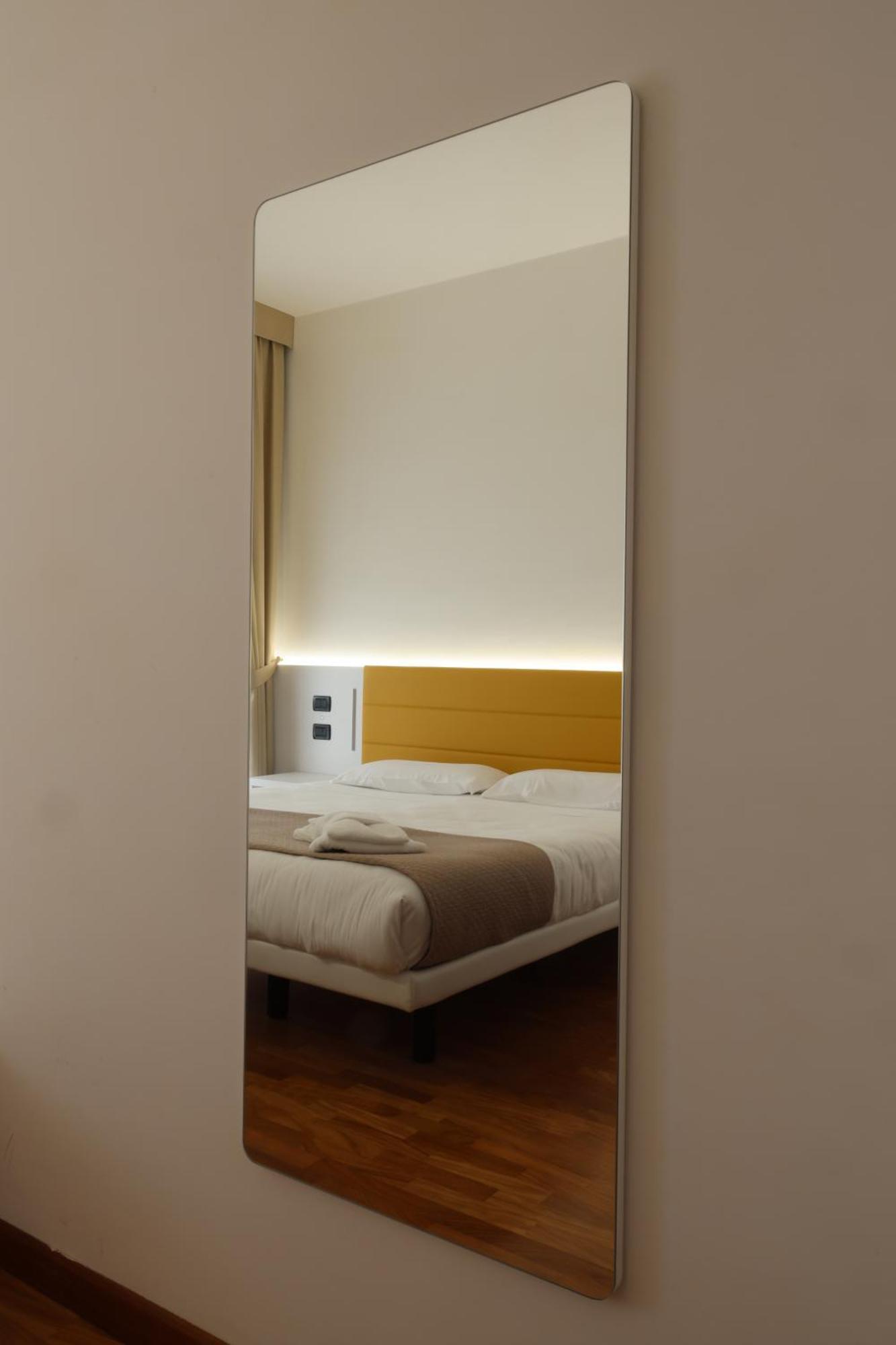 Hotel Palazzo Bello - Nuova Gestione レカナーティ エクステリア 写真